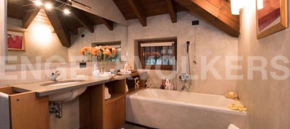 13 rooms Villa in Albizzate, Italy No. 127137 15