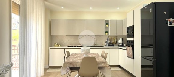 Apartamento T2 em Palermo, Italy N.º 356691 26