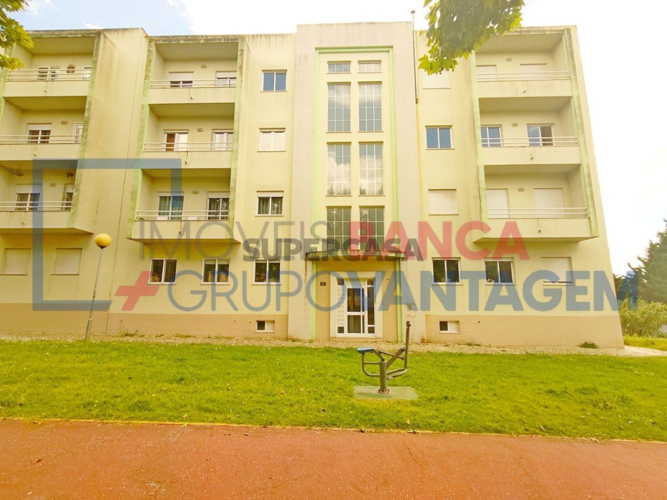 2 bedrooms Apartment in Montijo, Portugal No. 245549