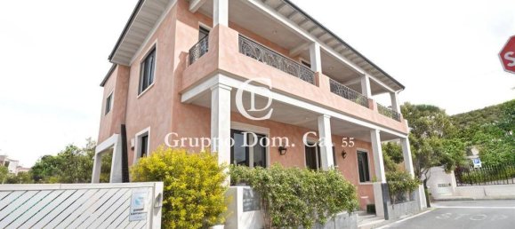 Вилла с 4 спальнями в Форте деи Марми, Италия № 118035 16