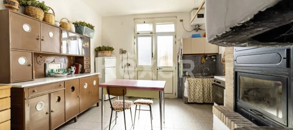 9 rooms House in Larino, Italy No. 275446 32