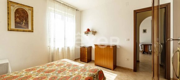 9 rooms House in Larino, Italy No. 275446 3