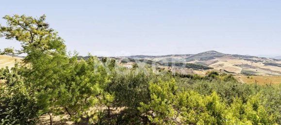 9 rooms House in Larino, Italy No. 275446 11