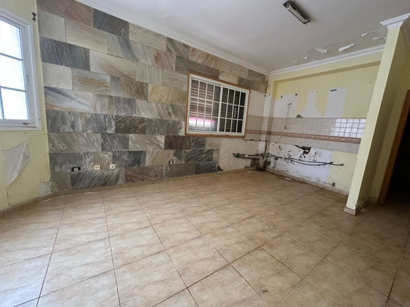 Квартира с 2 спальнями в Агуимес, Испания № 137031