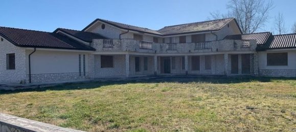 20 rooms Villa in Casalvieri, Italy No. 136108 3