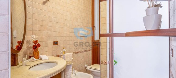 3-salle Appartement à Treviso, Italy No. 54214 111