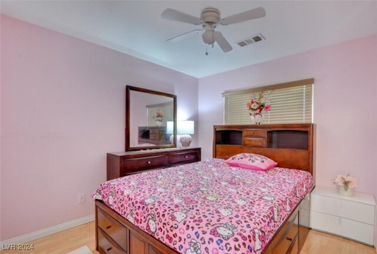 4 bedrooms House in Las Vegas, USA No. 386843