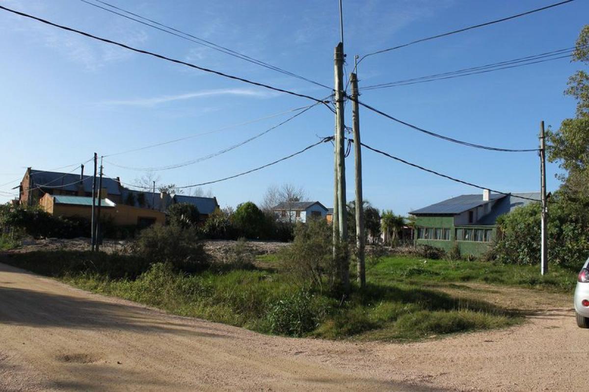  Land in Maldonado, Uruguay No. 15980