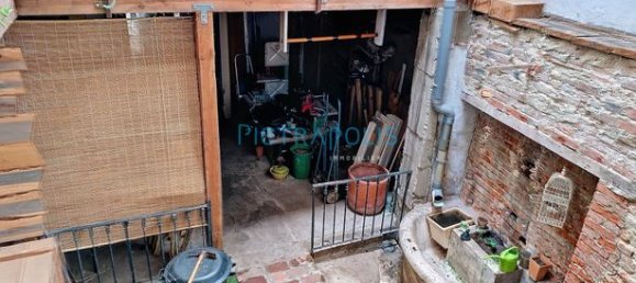 3 bedrooms House in Chatillon-sur-Chalaronne, France No. 313432 2