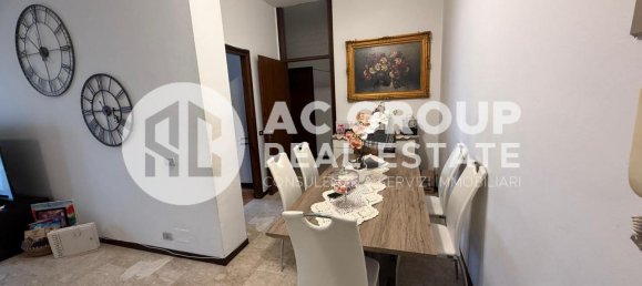 3-salle Appartement à Uboldo, Italy No. 130527 2