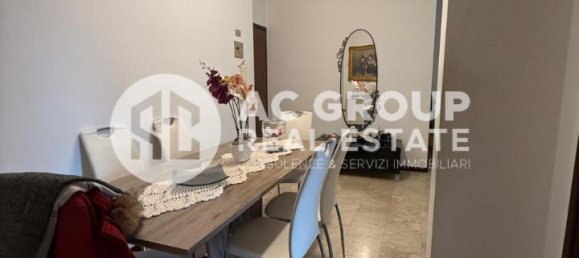 3-salle Appartement à Uboldo, Italy No. 130527 4