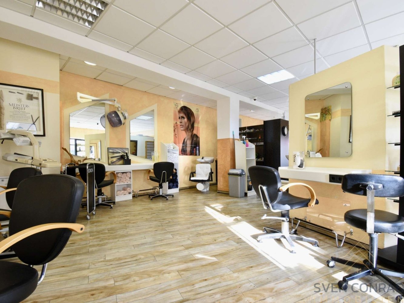 2 rooms Commercial property in Birkenfeld, Germany No. 155646