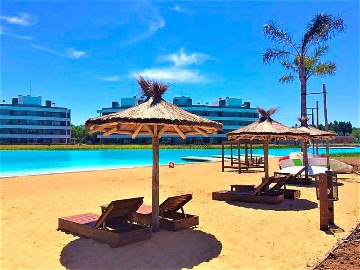  Land in Pilar, Argentina No. 43732