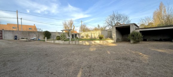 5 bedrooms House in Mereau, France No. 94637 19