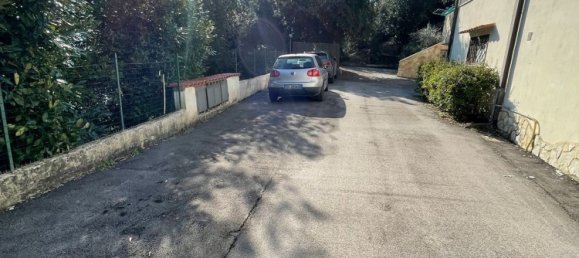 Квартира с 3 комнатами в Ленола, Италия № 160686 21