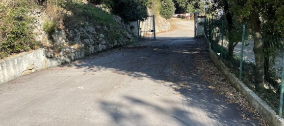 Квартира с 3 комнатами в Ленола, Италия № 160686 22