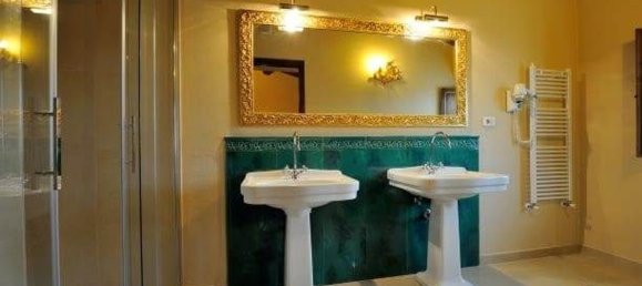 10 rooms Villa in Tuoro sul Trasimeno, Italy No. 52728 10