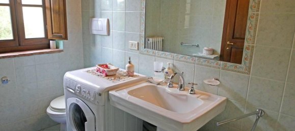 3 rooms House in Asciano, Italy No. 70170 23