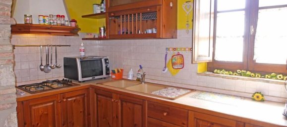 3 rooms House in Asciano, Italy No. 70170 13