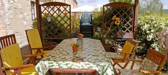 3 rooms House in Asciano, Italy No. 70170 8