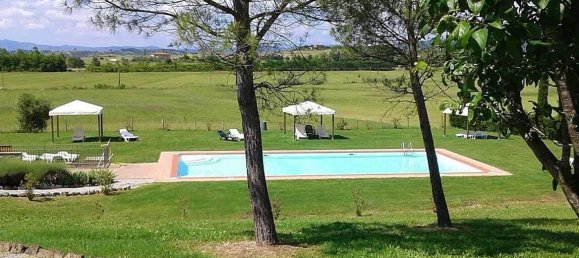 3 rooms House in Asciano, Italy No. 70170 24