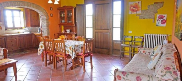 3 rooms House in Asciano, Italy No. 70170 16