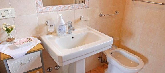 3 rooms House in Asciano, Italy No. 70170 22