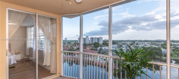 2 dormitorios propiedad comercial en venta en Miami, Miami-Dade, Florida, USA № 615352 17