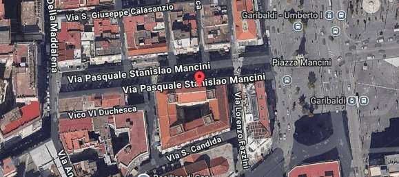 95m² Warehouse in Naples, Italy No. 304000 2