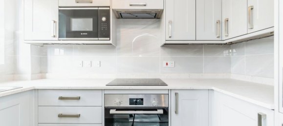 1 bedroom Apartment in Purley, United Kingdom No. 8077 4