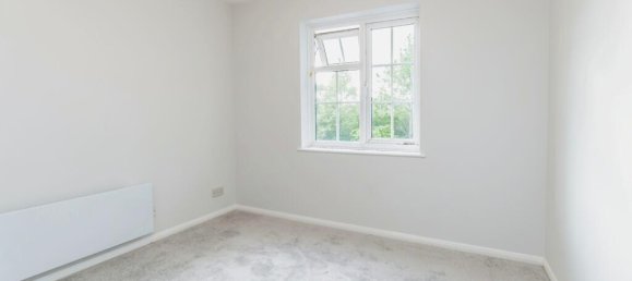1 bedroom Apartment in Purley, United Kingdom No. 8077 15