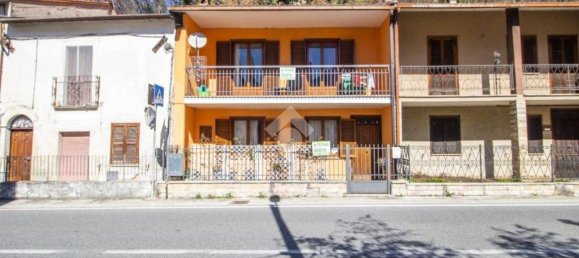 4 bedrooms House in Castel Sant'Angelo, Italy No. 81987 24