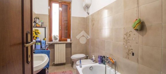4 bedrooms House in Castel Sant'Angelo, Italy No. 81987 22