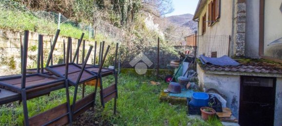 4 bedrooms House in Castel Sant'Angelo, Italy No. 81987 15