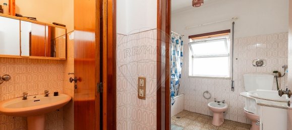 2 bedrooms House in Marinha Grande, Portugal No. 22773 19