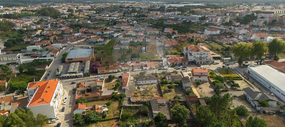 2 bedrooms House in Marinha Grande, Portugal No. 22773 40