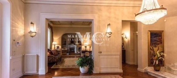 6 bedrooms Villa in Florence, Italy No. 192505 10
