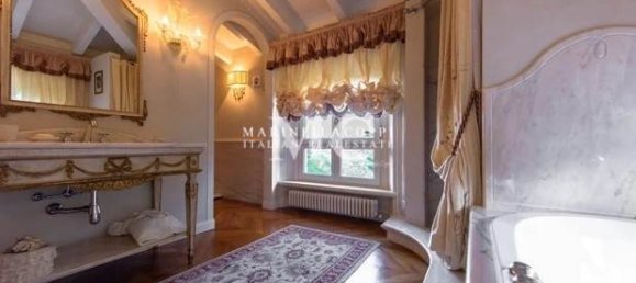 6 bedrooms Villa in Florence, Italy No. 192505 27
