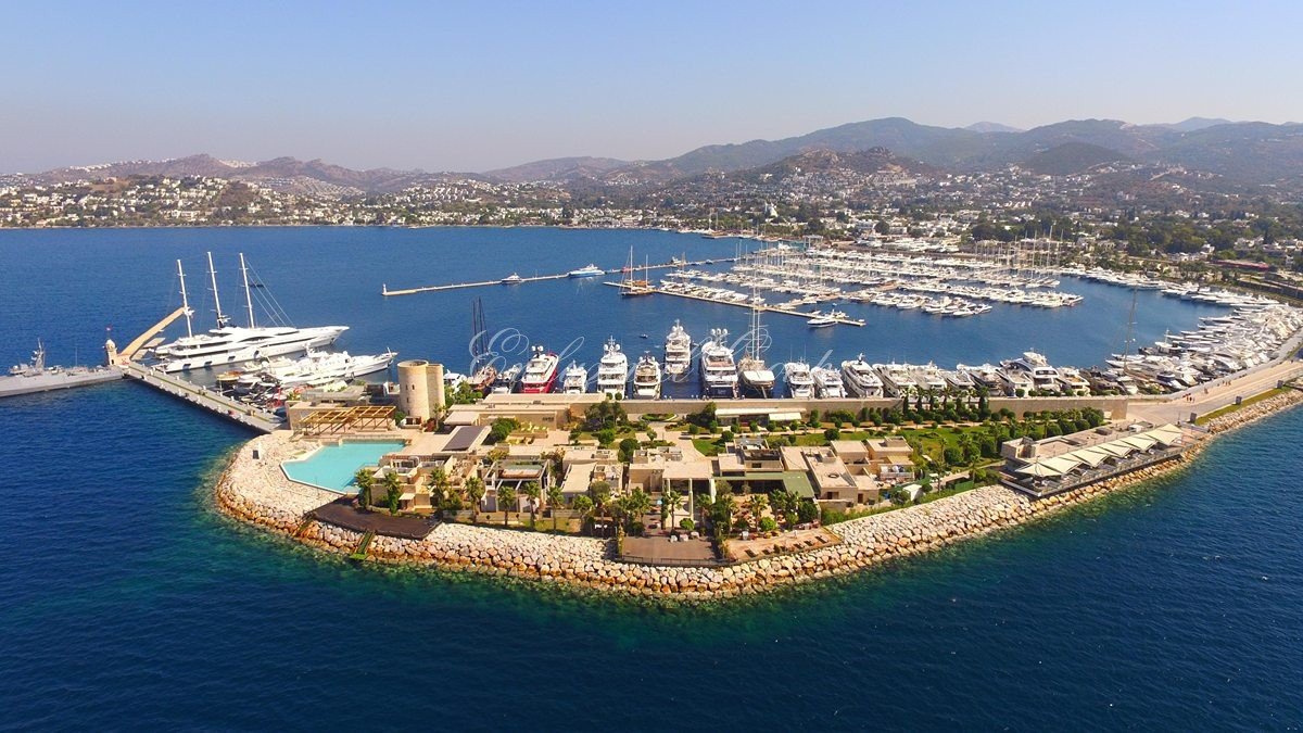 Villa 4+1 in Bodrum, Turkey No. 41969