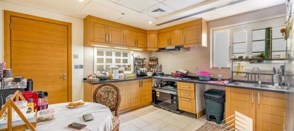 Вилла с 5 спальнями в Jumeirah Park, ОАЭ № 16941 7