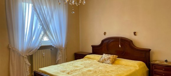 3 rooms Apartment in Udine, Italy No. 90014 5