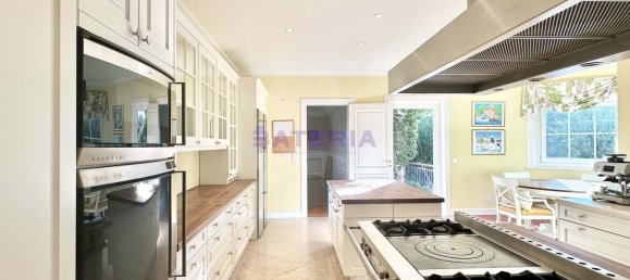 10 bedrooms Villa in Cascais, Portugal No. 182224 24