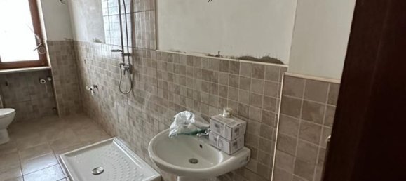 6-Zimmer Wohnung in Turin, Italy, Nr. 263525 2