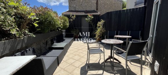 Propriété commerciale à Cachan, France 161m² No. 162692 3