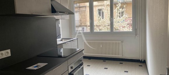 Apartamento de 2 dormitorios en Bourg-en-Bresse, France No. 271155 9