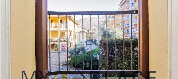 Квартира с 3 комнатами в Гальбьяте, Италия № 170474 22