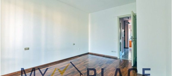 Квартира с 3 комнатами в Гальбьяте, Италия № 170474 20