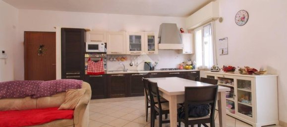 2 bedrooms Apartment in Loreto, Italy No. 152925 3