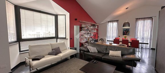 Квартира с 3 комнатами в Вимеркате, Италия № 135917 6