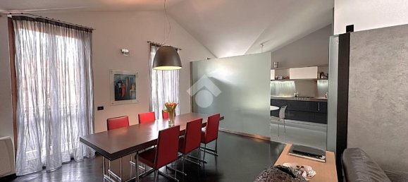 Квартира с 3 комнатами в Вимеркате, Италия № 135917 9